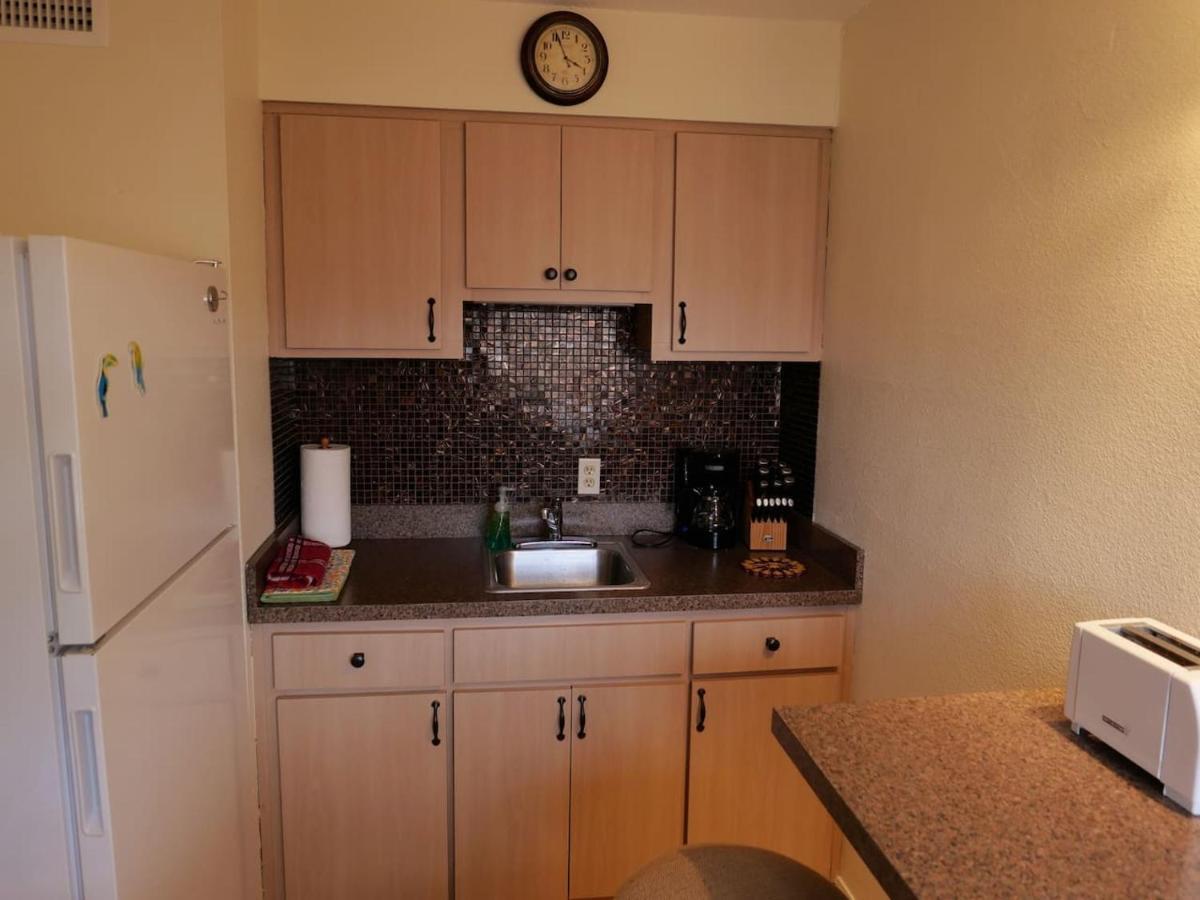 Cozy Beach Getaway Apartment Cape Canaveral Exterior photo